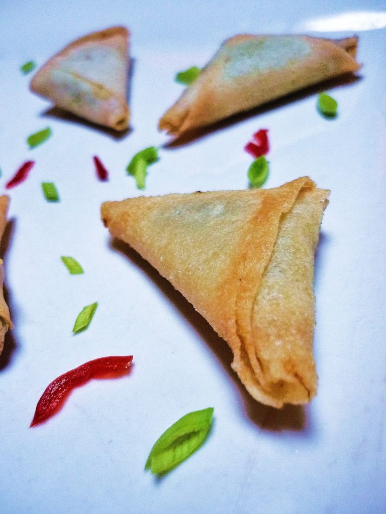 Bricas de atún y huevo