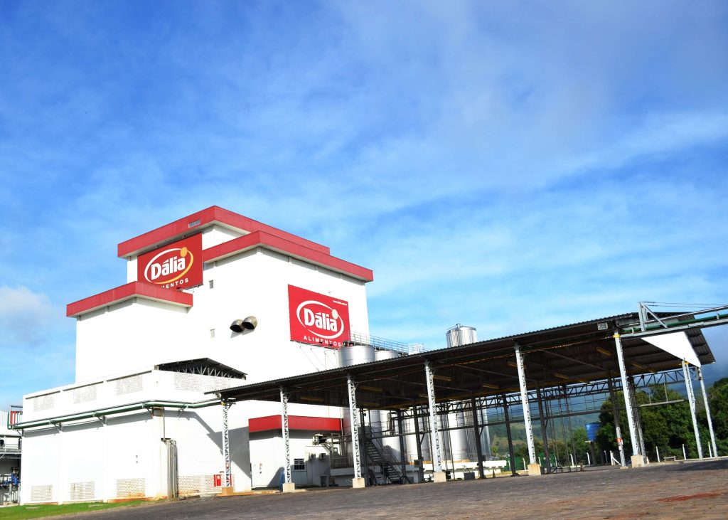 La brasileña Dália Alimentos y la danesa Nowaco colaborarán en la venta de carne de pollo