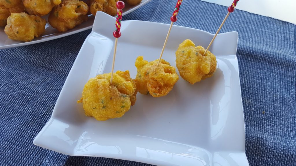 BUÑUELOS DE BACALAO