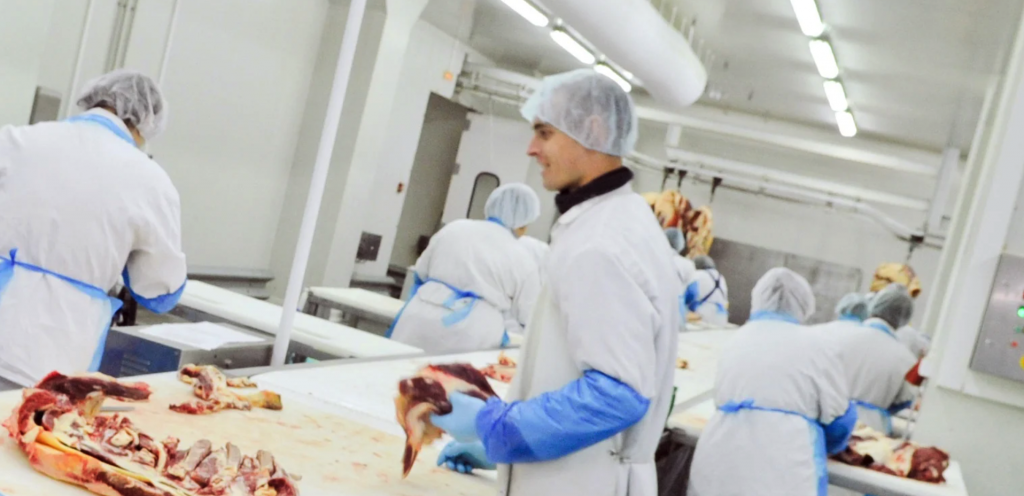 Fuerte reclamo de Córdoba y Santa Fe por la reapertura de exportaciones de carne