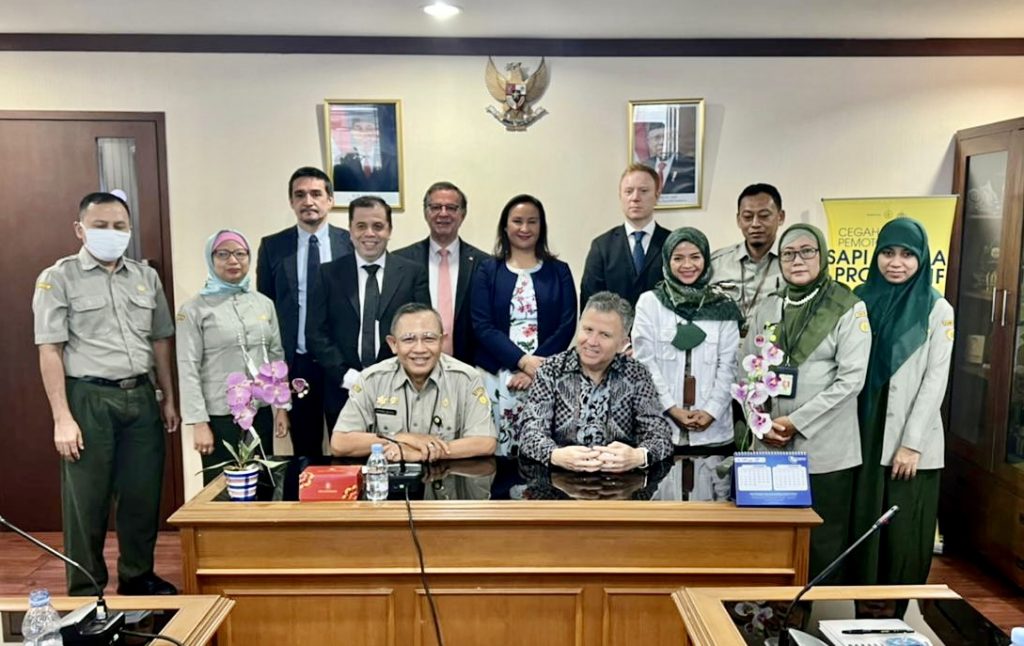 FAENACAR VISITA INDONESIA COMO MERCADO DE ALTO INTERÉS COMERCIAL